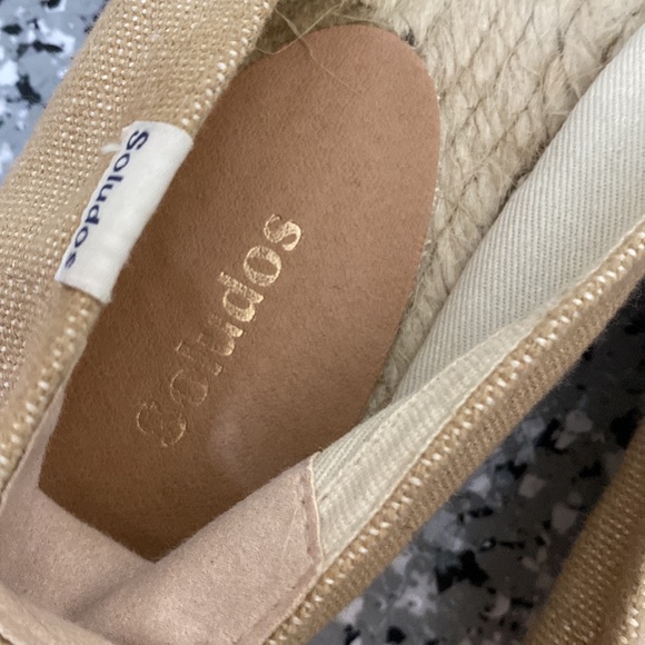 Worn three times - Picture 2 of 5